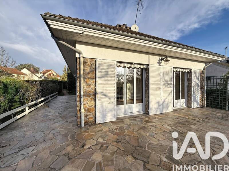 Maison à louer, 164m², VERRIERES LE BUISSON