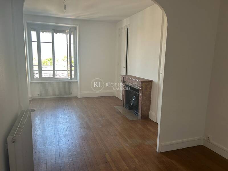 Maison à louer, 107m², LYON 3E