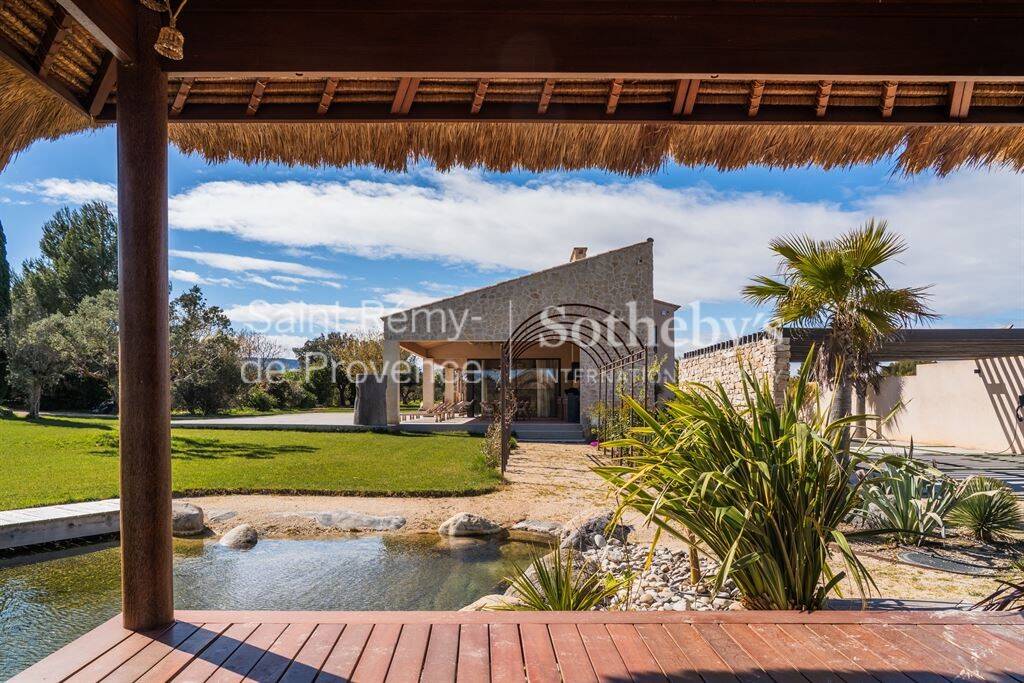 Maison à vendre, 375m², EYGALIERES