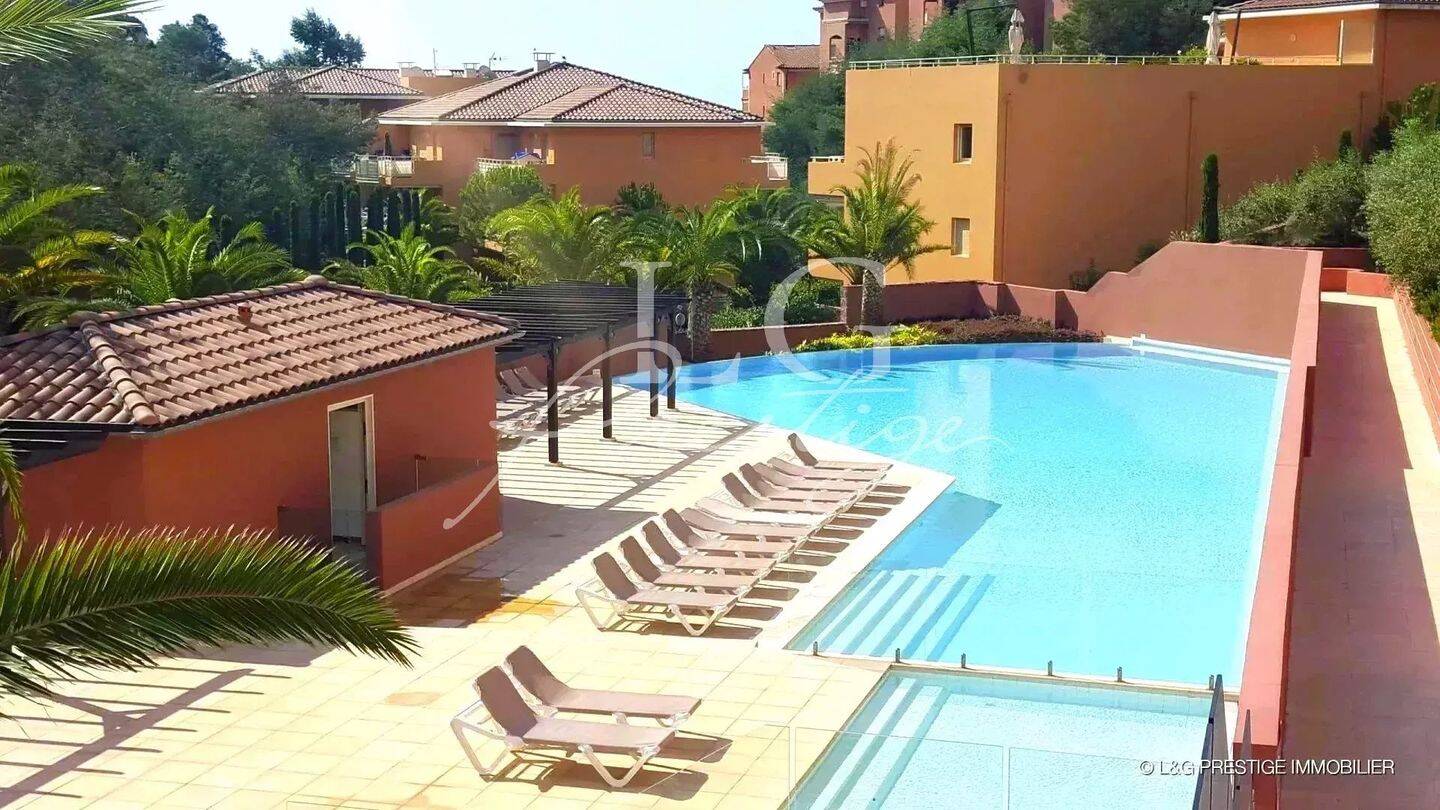 Maison à vendre, 75m², THEOULE SUR MER