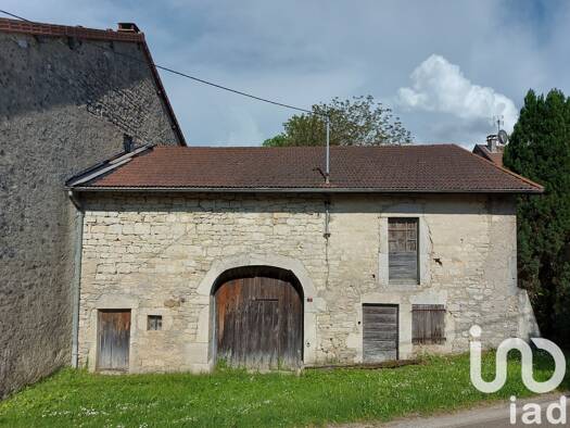 Maison à vendre 39 500 € 2 pièces 1 chambre 120 m² 1 910 m² de terrain Onoz 39270