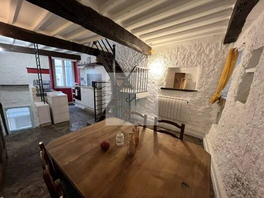 Maison à vendre 62 000 € 3 pièces 1 chambre 46 m² Villeneuve-de-Berg 07170