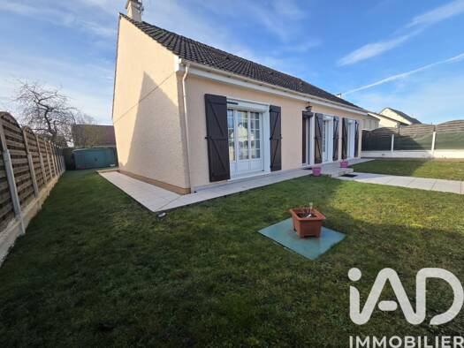 Maison de plain-pied à vendre 178 000 € 4 pièces 3 chambres 90 m² 486 m² de terrain Brou 28160