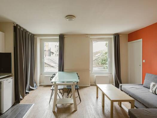 Appartement à vendre 129 900 € 2 pièces 1 chambre 37 m² 2ème étage Decré-Cathédrale Nantes 44000