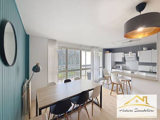 Appartement à vendre 187 000 € 6 pièces 4 chambres 96 m² 2ème étage Europe Brest 29200