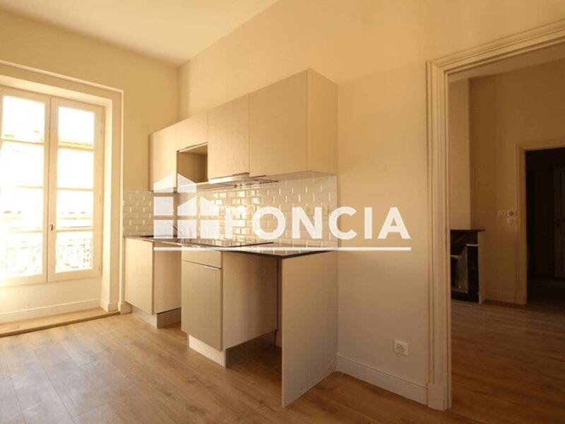 Maison à louer, 47m², NIMES