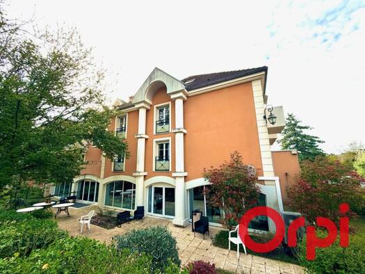 Appartement à vendre 230 000 € 2 pièces 1 chambre 24 m² Étage 2/3 Les Gros Chenes-Les Godets-Le Grand Clos Verrières-le-Buisson 91370