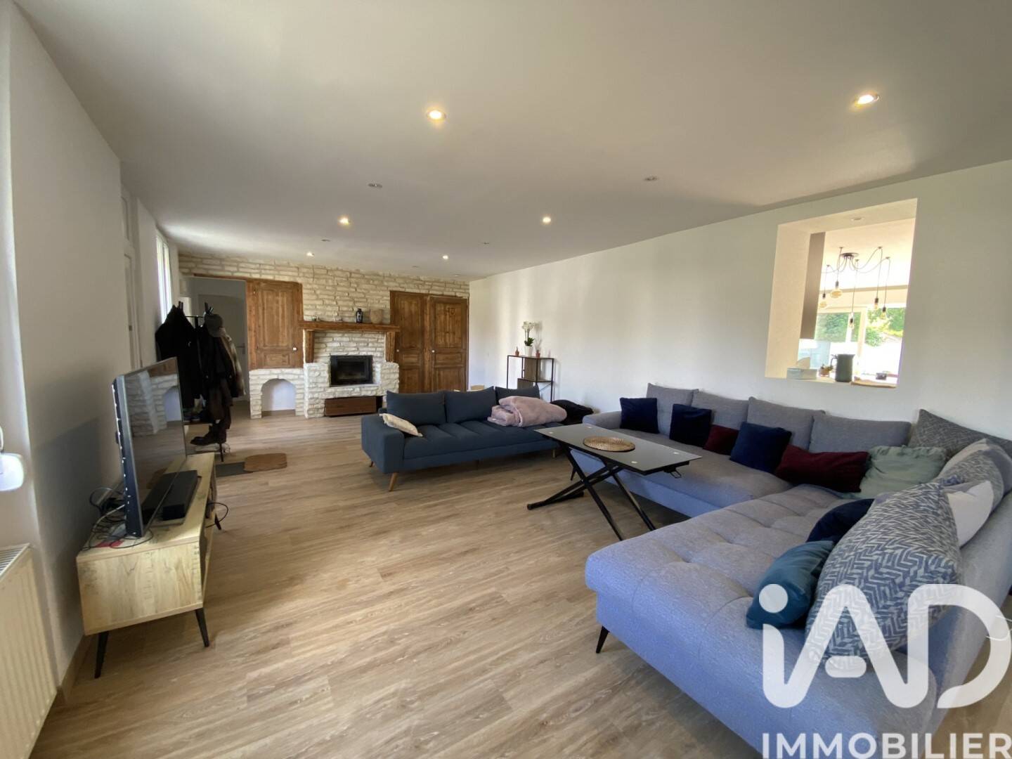 Maison à vendre, 205m², MEZIERES EN SANTERRE