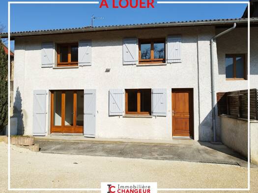 Maison à louer 990 € 4 pièces 3 chambres 96 m² 200 m² de terrain Saint-Blaise-du-Buis 38140