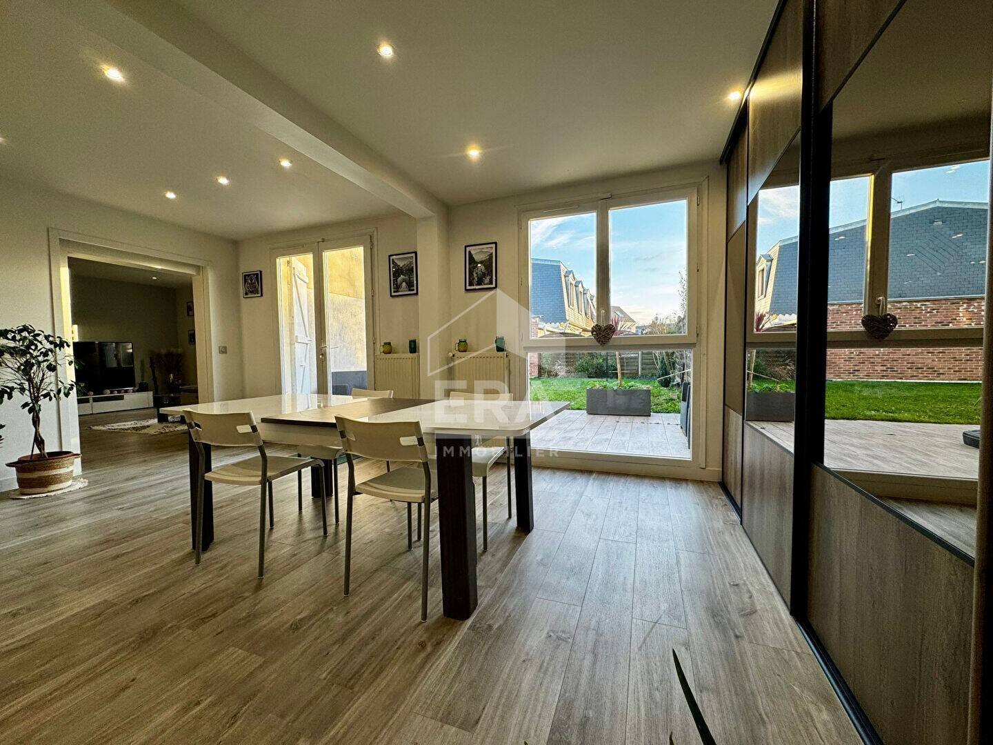Maison à vendre, 115m², COMBS LA VILLE