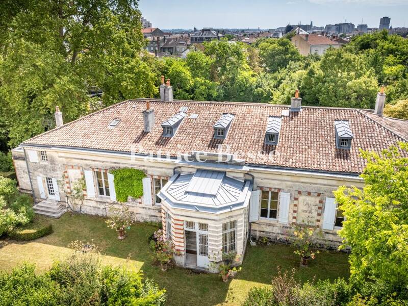 Maison à vendre, 952m², BORDEAUX