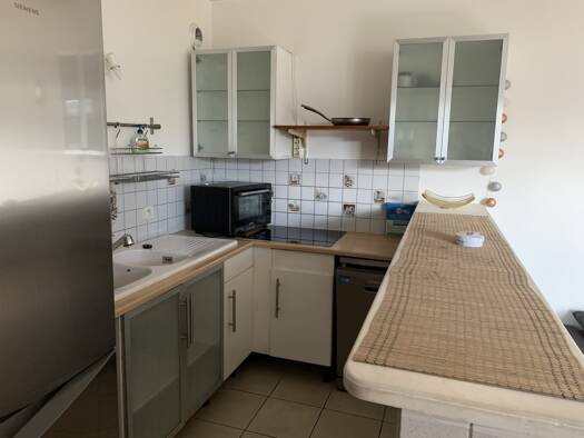 Appartement à louer 880 € 2 pièces 1 chambre 42 m² 1er étage Bussy-Saint-Georges 77600