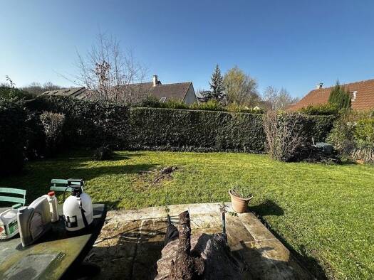 Maison en viager Bouquet 99 000 € 6 pièces 4 chambres 120 m² 386 m² de terrain Chessy 77700