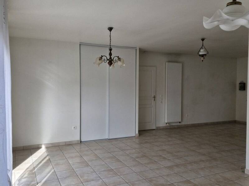 Maison à louer, 75m², SAINT SEBASTIEN DE MORSENT