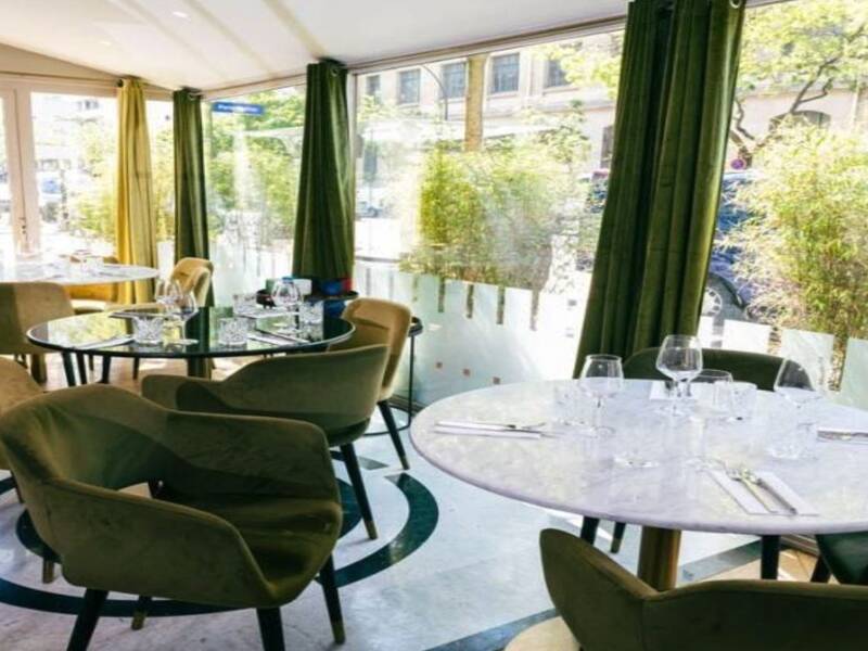 Maison à louer, 140m², PARIS 16E