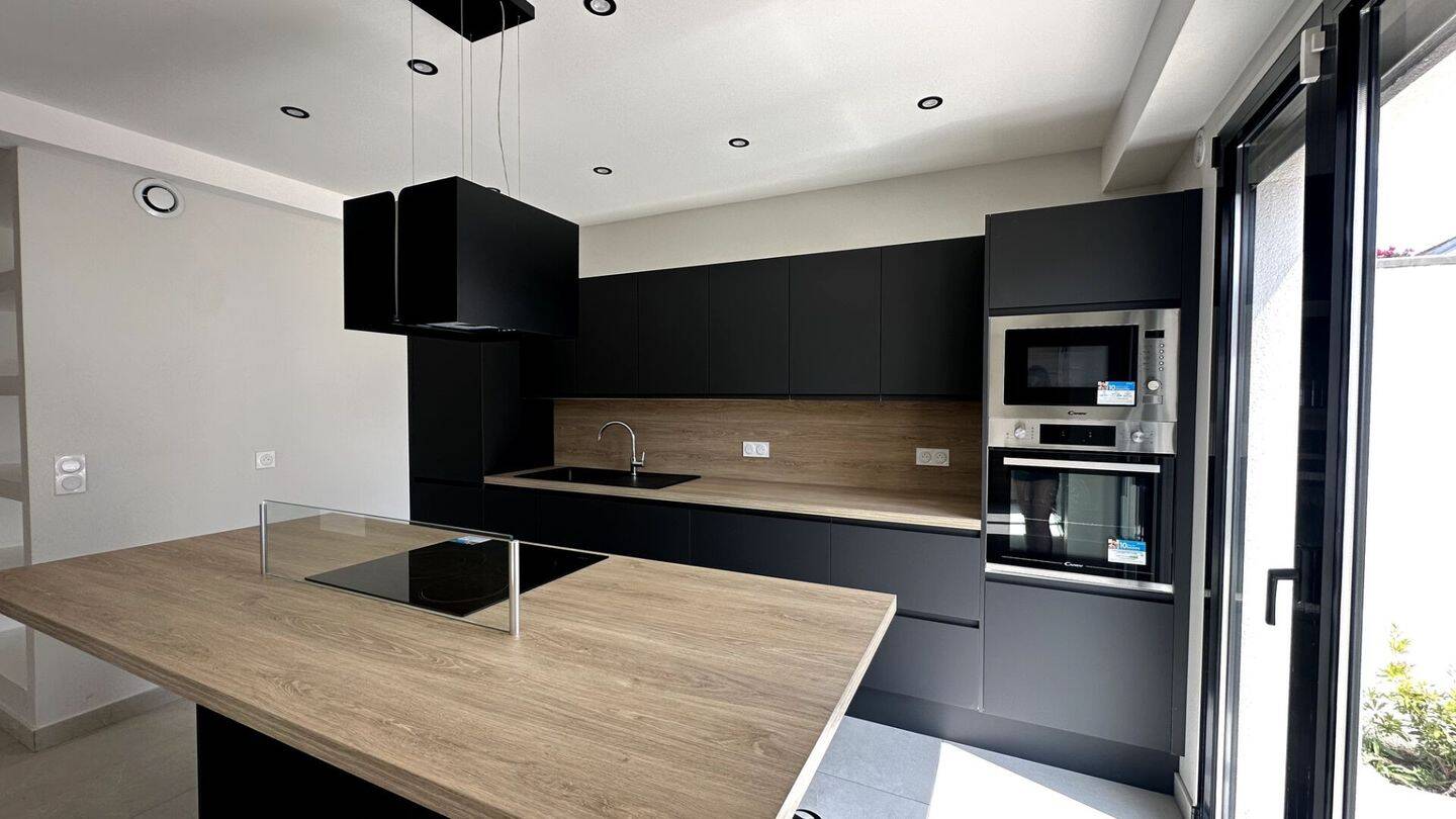 Maison à vendre, 133m², COLOMBES