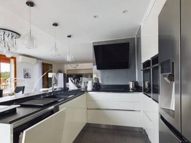 Appartement à vendre 250 000 € 3 pièces 2 chambres 84 m² 3 étages Vinay 38470