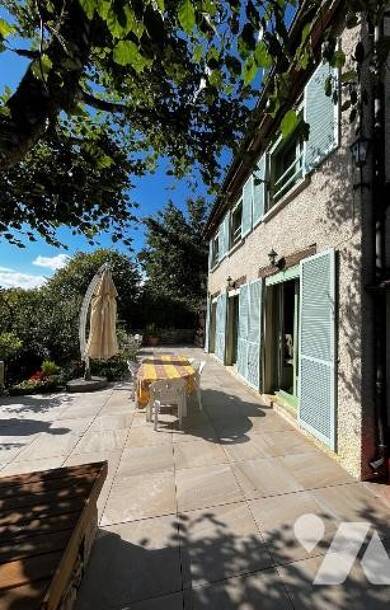 Maison à vendre 530 000 € 6 pièces 4 chambres 1 546 m² de terrain Beaune 21200
