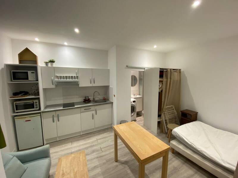 Maison à louer, 18m², PARIS 17E