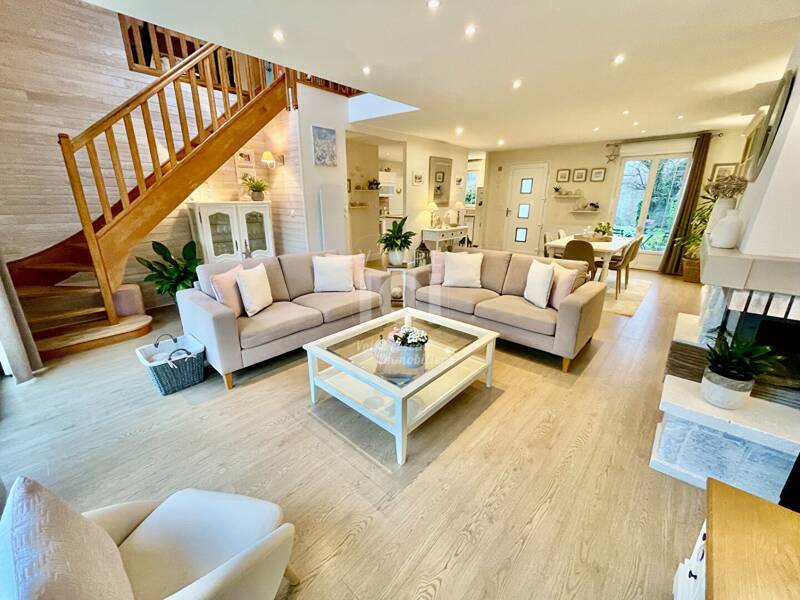 Maison à vendre, 146m², TREILLIERES