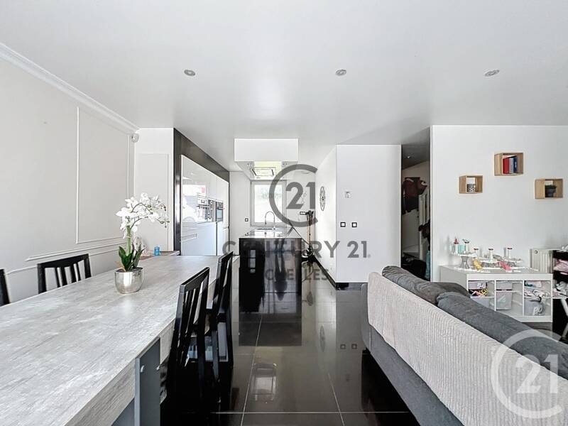 Maison à louer, 81m², MONTFERMEIL