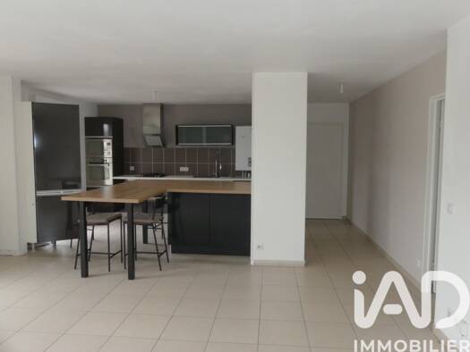 Appartement à vendre 269 000 € 5 pièces 3 chambres 100 m² Étage 3/3 Le Vallon Champigneulles 54250