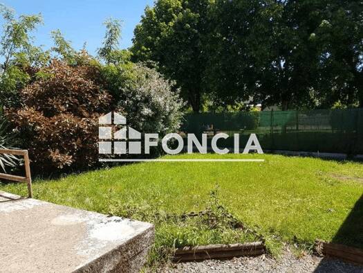 Maison à louer 835 € 4 pièces 2 chambres 84,4 m² Cité des Pins-Vert Galant Le Mans 72100