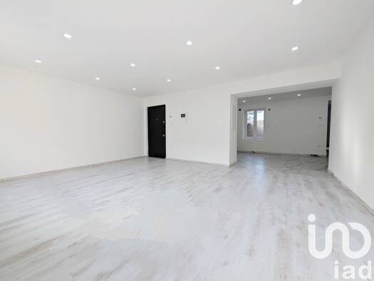 Appartement à vendre 111 000 € 3 pièces 2 chambres 76 m² Étage 1/2 Cité de la Chapelle  Freyming-Merlebach 57800