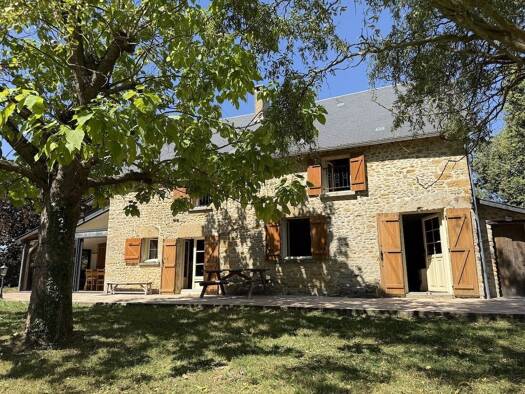 Maison à vendre 270 000 € 6 pièces 4 chambres 145 m² 1 000 m² de terrain Le Plantis 61170