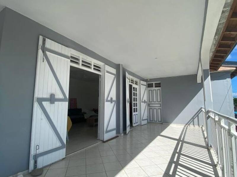 Maison à louer, 146m², SAINTE ROSE