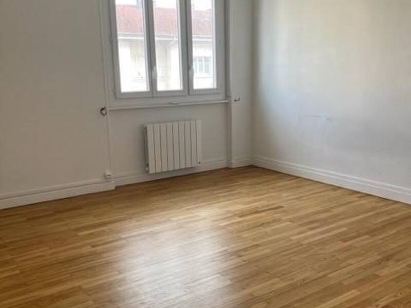 Maison à louer, 47m², ROUSSILLON