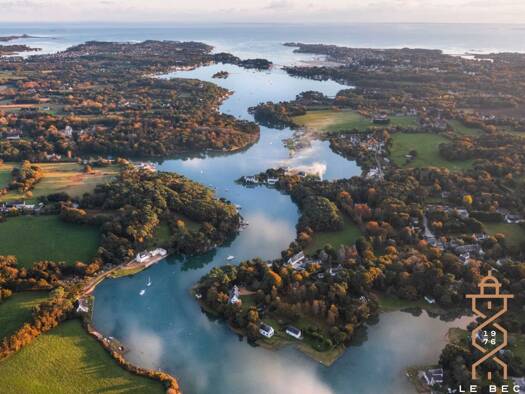 Terrain à vendre 281 400 € 640 m² de terrain Crach 56950