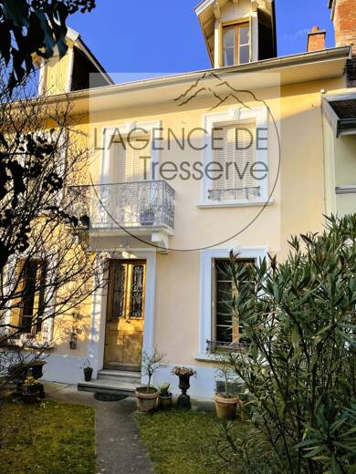 Maison à vendre 795 000 € 10 pièces 6 chambres 252 m² 558 m² de terrain Aix les Bains 73100