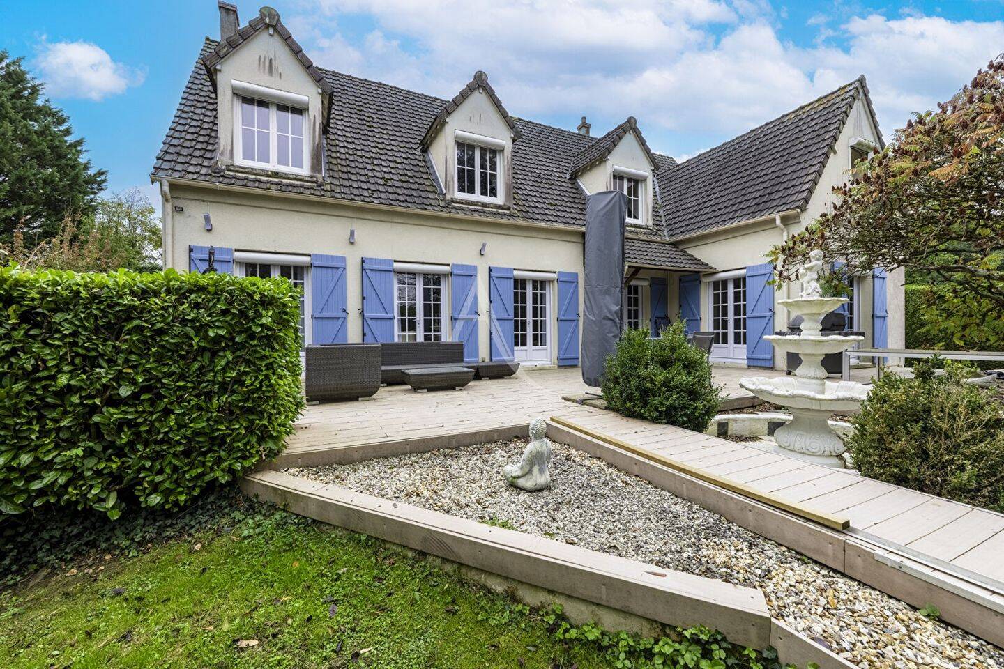 Maison à vendre, 250m², SERAINCOURT