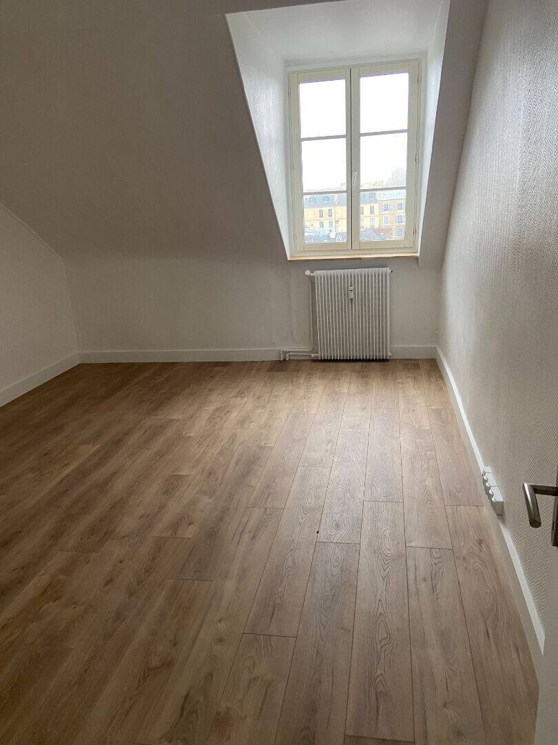 Maison à louer, 27m², VERSAILLES