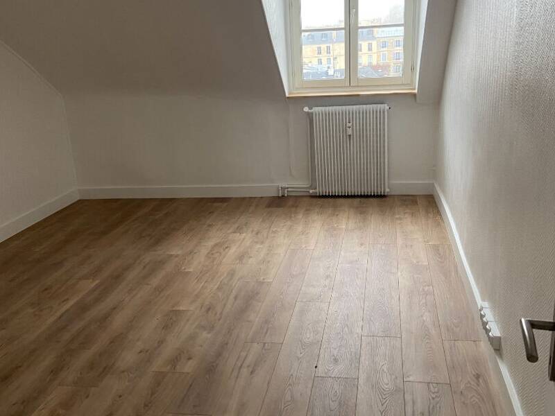 Maison à louer, 27m², VERSAILLES