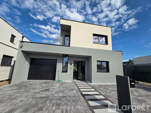 Maison à vendre 440 000 € 5 pièces 4 chambres 140 m² 325 m² de terrain Benfeld 67230