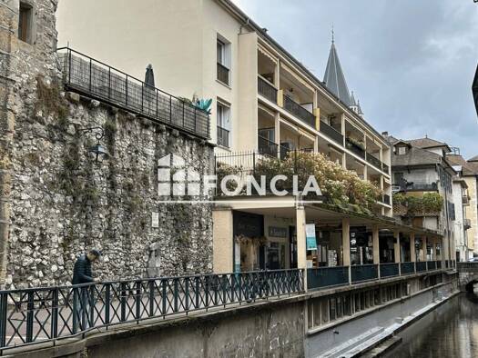 Appartement à vendre 139 000 € 1 pièce 22 m² Étage 1/3 Bonlieu Annecy 74000