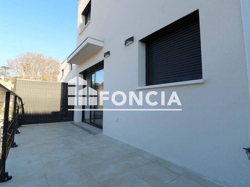 Maison à louer, 101m², AIMARGUES