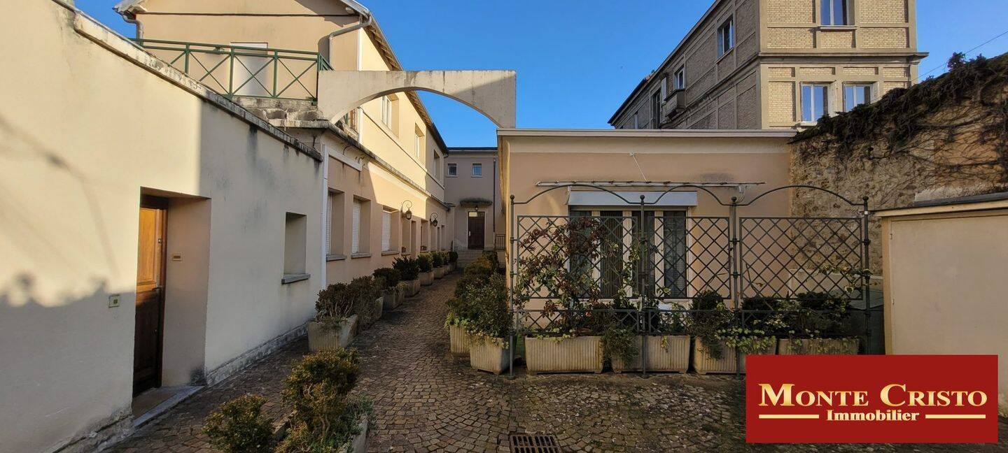 Maison à louer, 29m², VERSAILLES