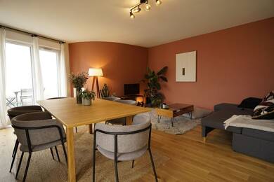 Appartement à louer 1 970 € 4 pièces 3 chambres 99 m² Étage 4/5 Gerland Lyon 7ème 69007