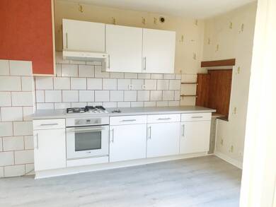 Appartement à louer 360 € 1 pièce 33,6 m² Étage 2/4 dès le 01/08/2025 Saint-Jean-en-Royans 26190