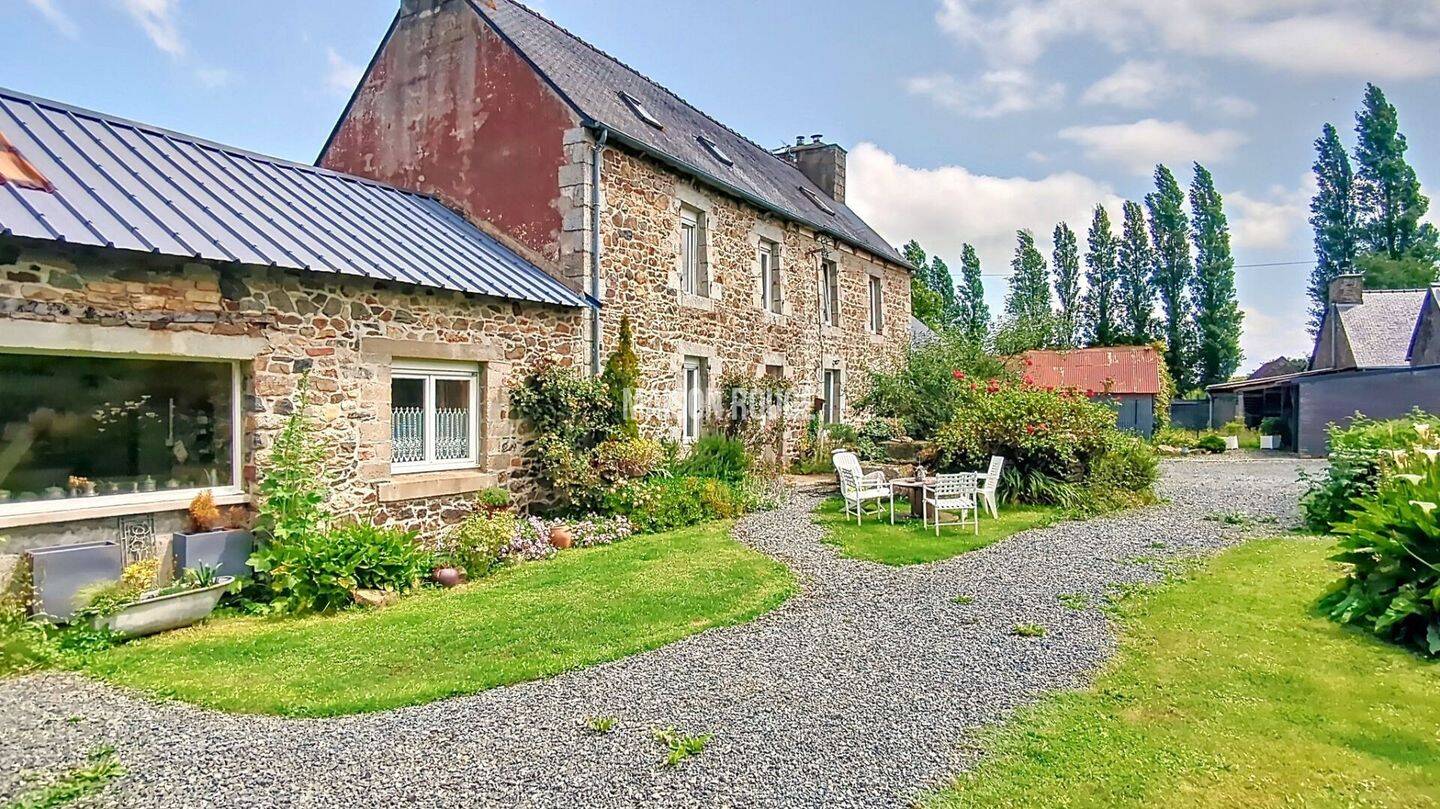 Maison à vendre, 236m², PLOUEC DU TRIEUX
