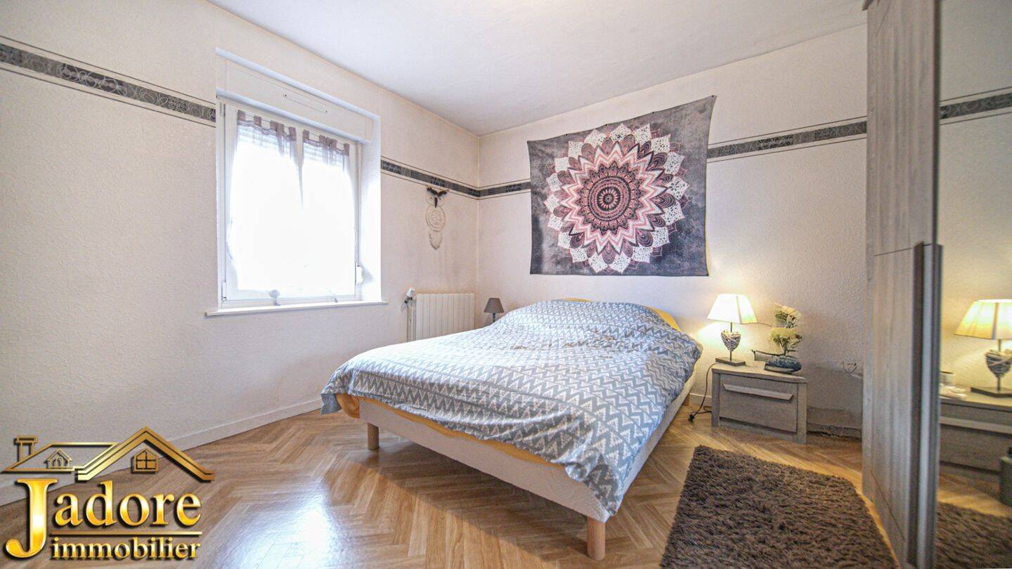 Maison à vendre, 75m², ETIVAL CLAIREFONTAINE
