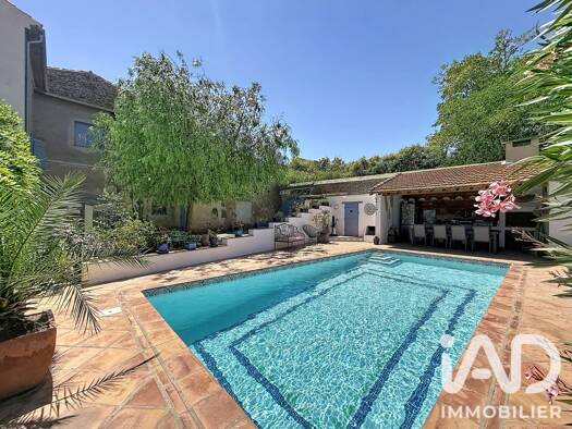 Maison à vendre 899 000 € 5 pièces 5 chambres 270 m² 585 m² de terrain Est Bessan 34550
