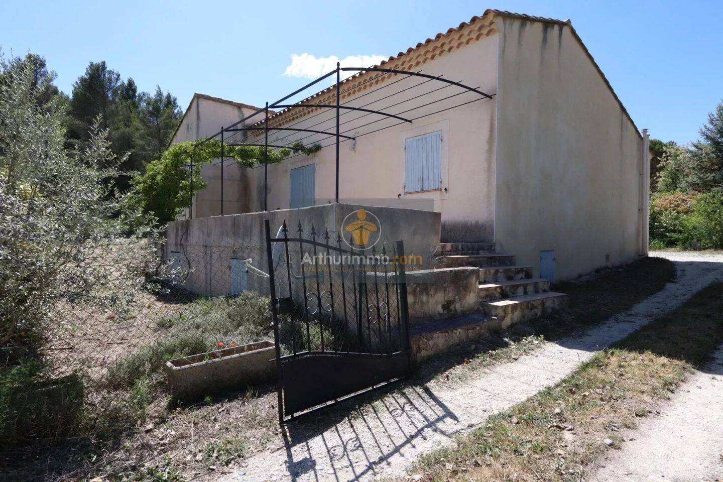 Maison à vendre, 98m², SAINT SATURNIN LES APT