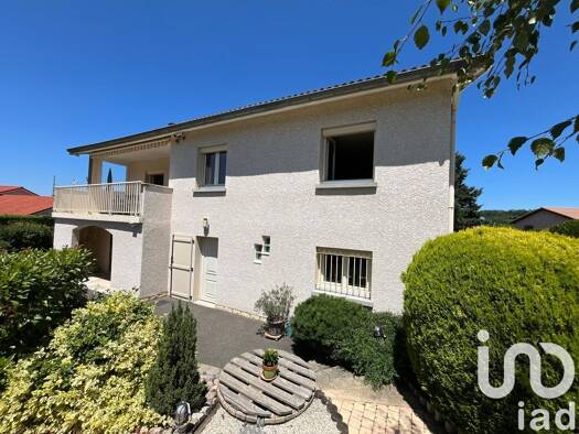 Maison à vendre 289 000 € 4 pièces 3 chambres 101 m² 729 m² de terrain Grangeneuve Roche-la-Molière 42230