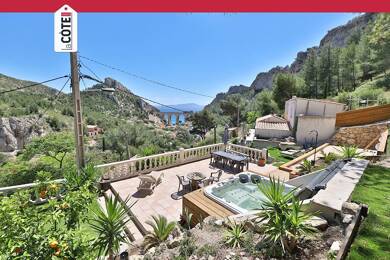Maison à vendre 1 125 000 € 4 pièces 3 chambres 114 m² 681 m² de terrain Le Rove 13740