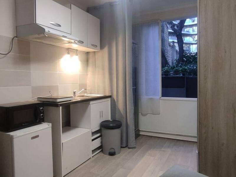 Maison à louer, 11m², PARIS 16E