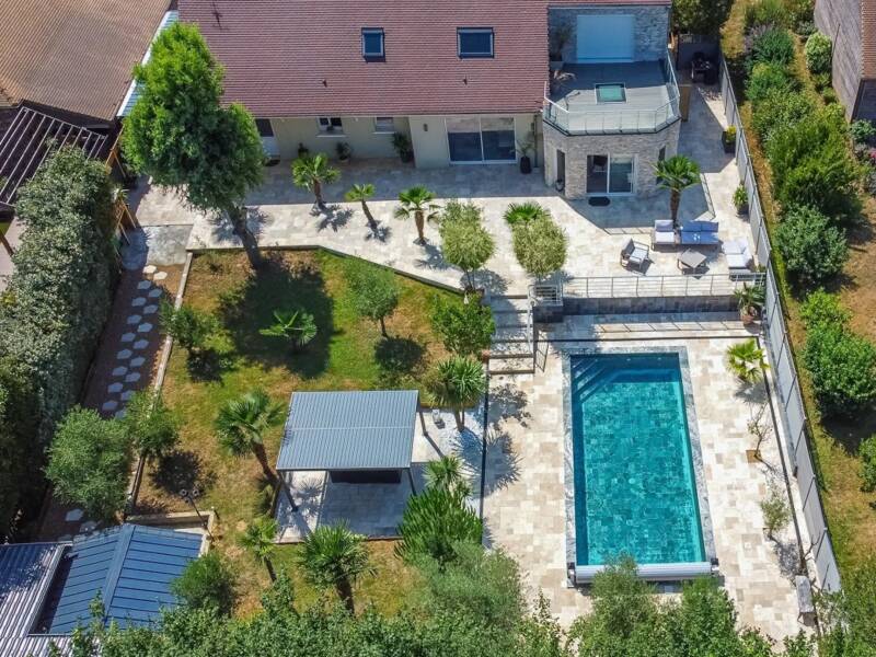 Maison à vendre, 260m², SAINT SATURNIN